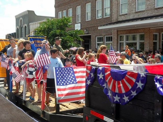 Memorial Day Parade in Senoia