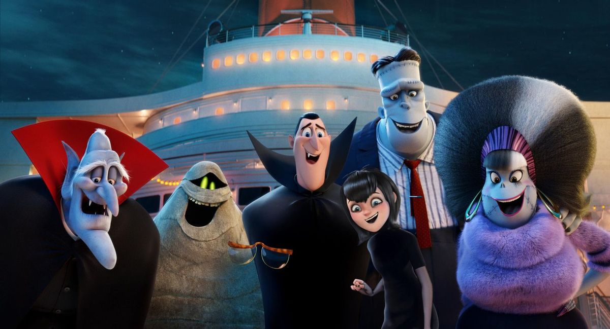 Hotel Transylvania 3 :  Movies On The Roof