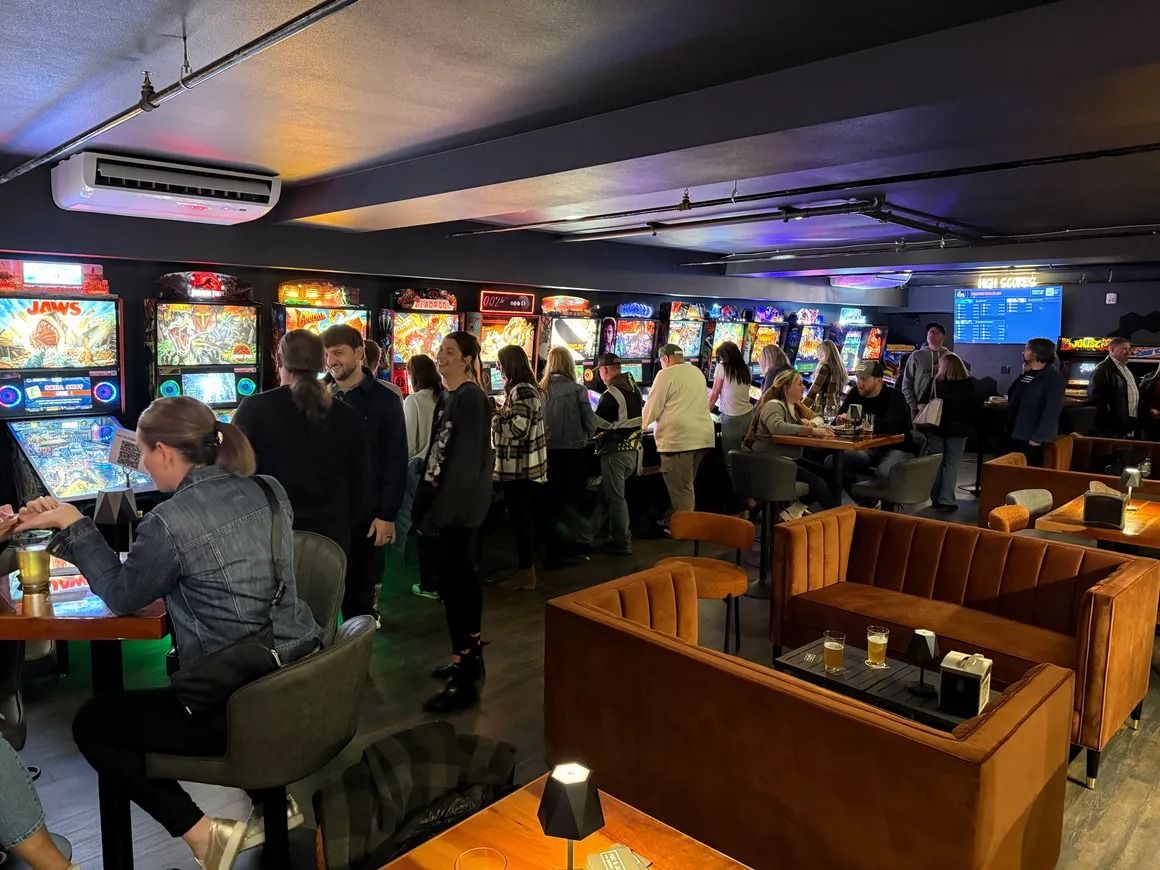 Public House Pinball: December Monthly Tournament