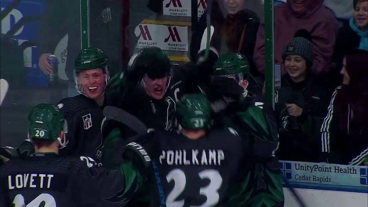 Cedar Rapids RoughRiders at US National Under 17 Hockey Team