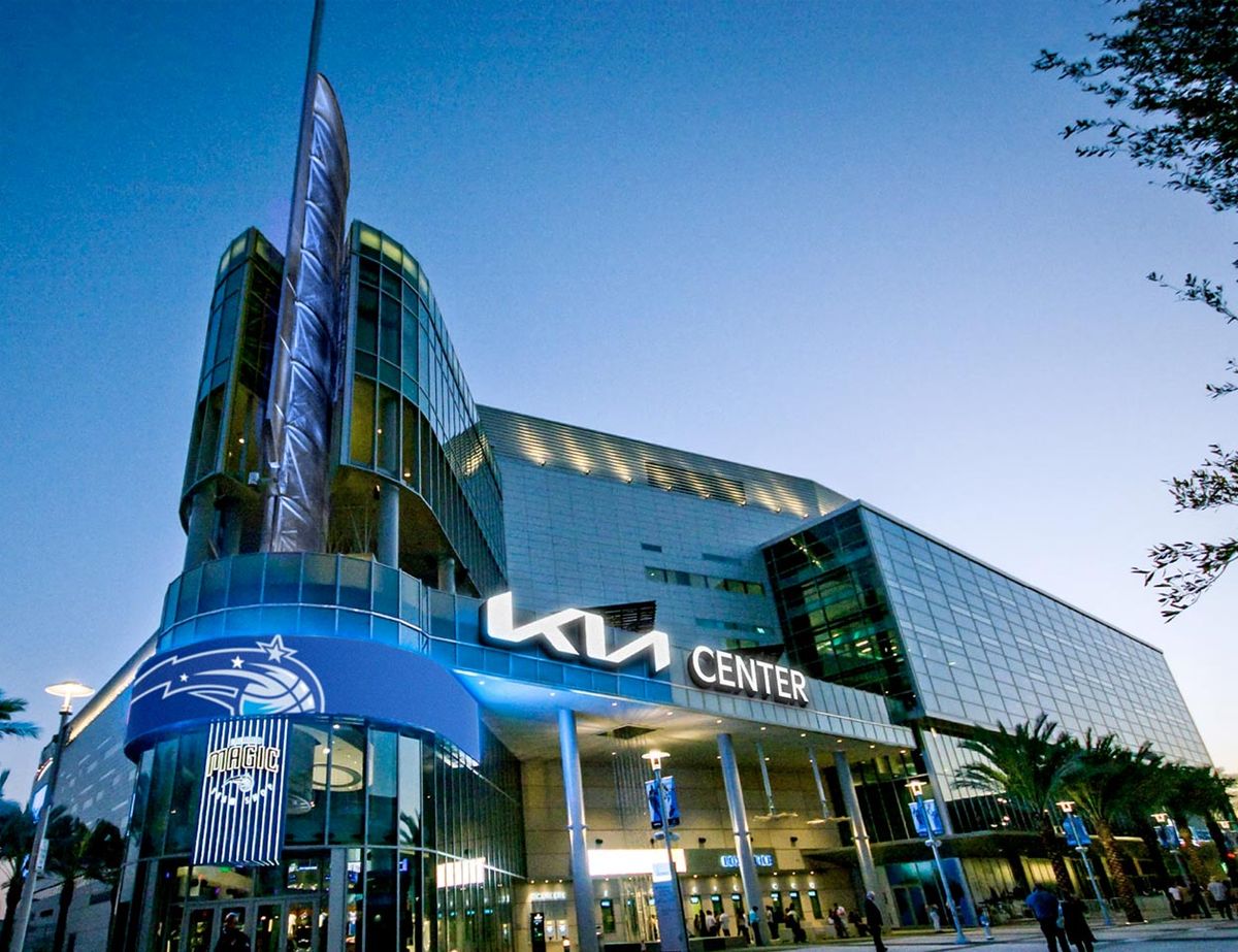 Los Angeles Lakers at Orlando Magic at Kia Center