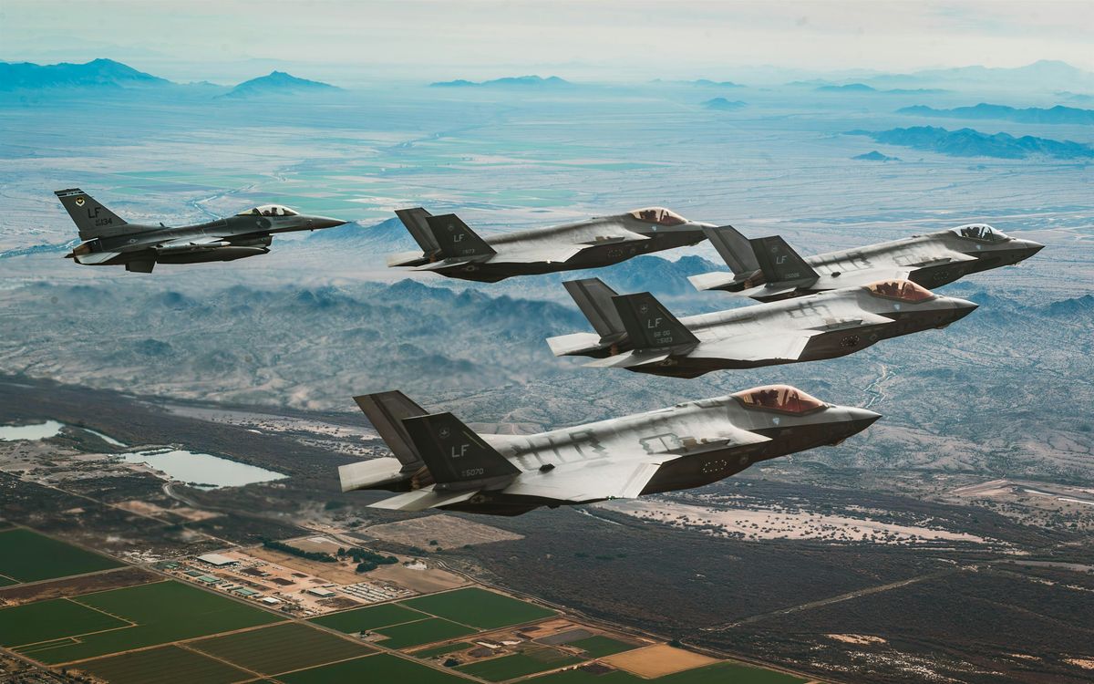 LUKE AIR FORCE BASE "STATE OF THE BASE" BRIEF