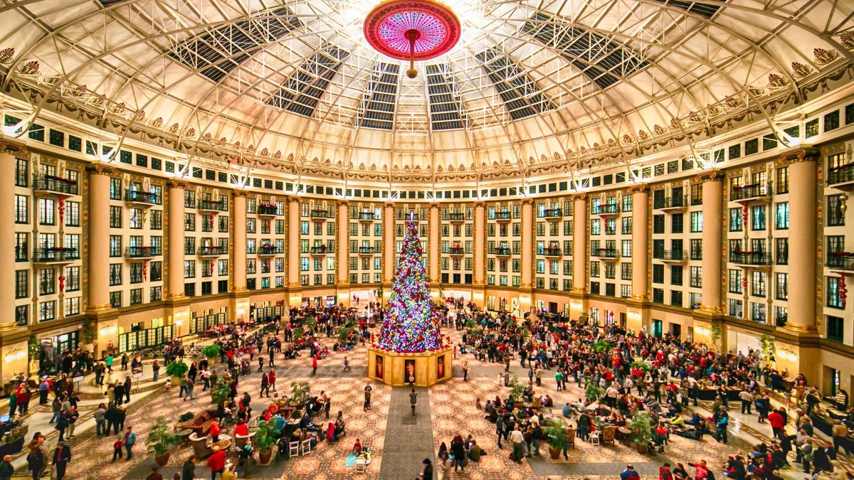 West Baden Springs Hotel Tree Lighting