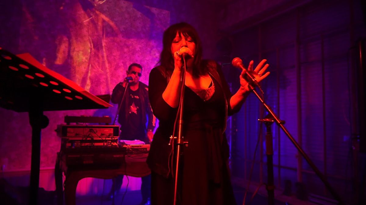 Lydia Lunch & Marc Hurtado plays Suicide and Alan Vega songs