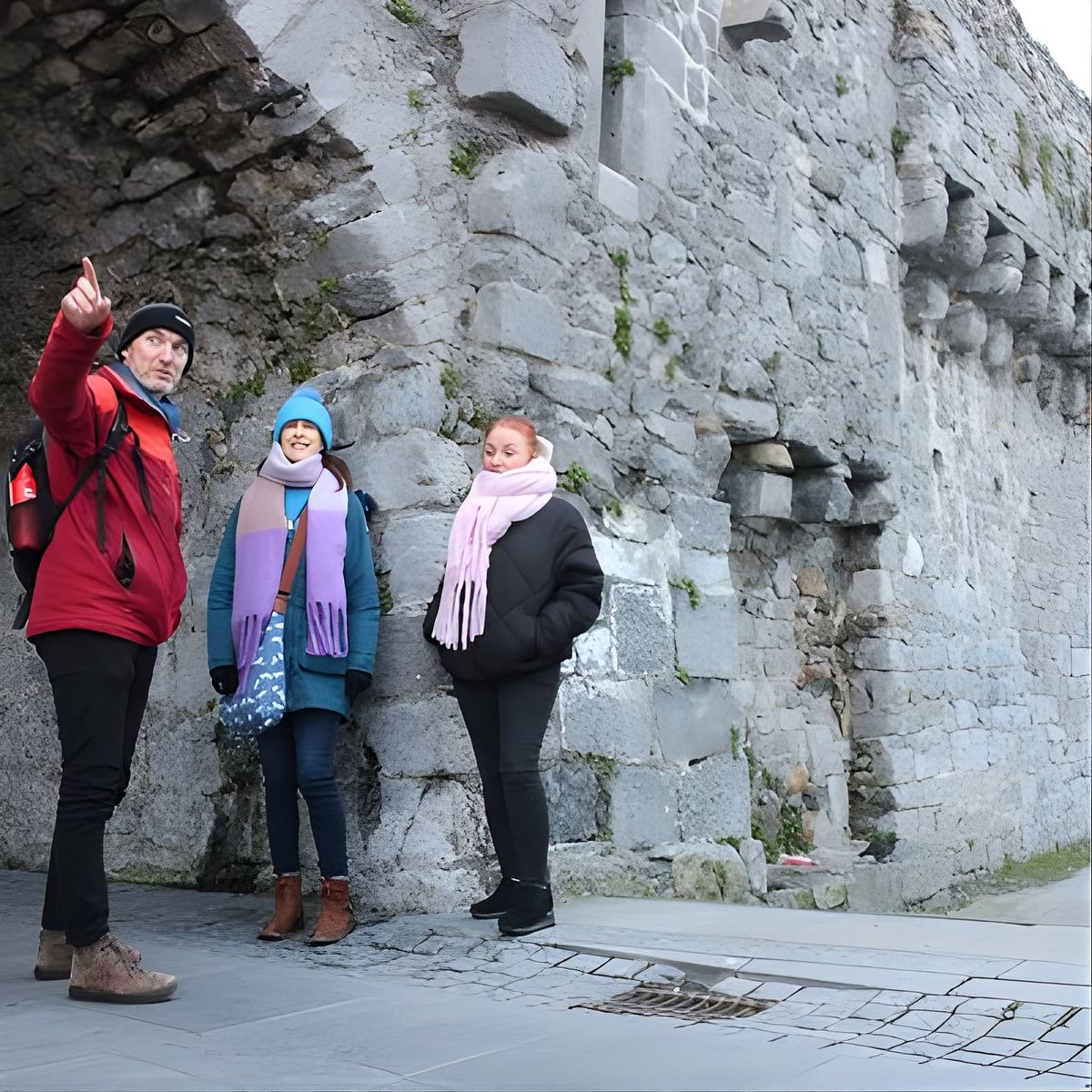 Galway City on Foot with Se\u00e1n: Stories, History, Local Tips, Chat and More..