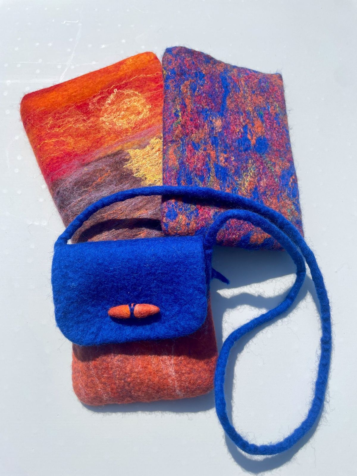 Feltmaking workshop - Book, kindle or phone covers