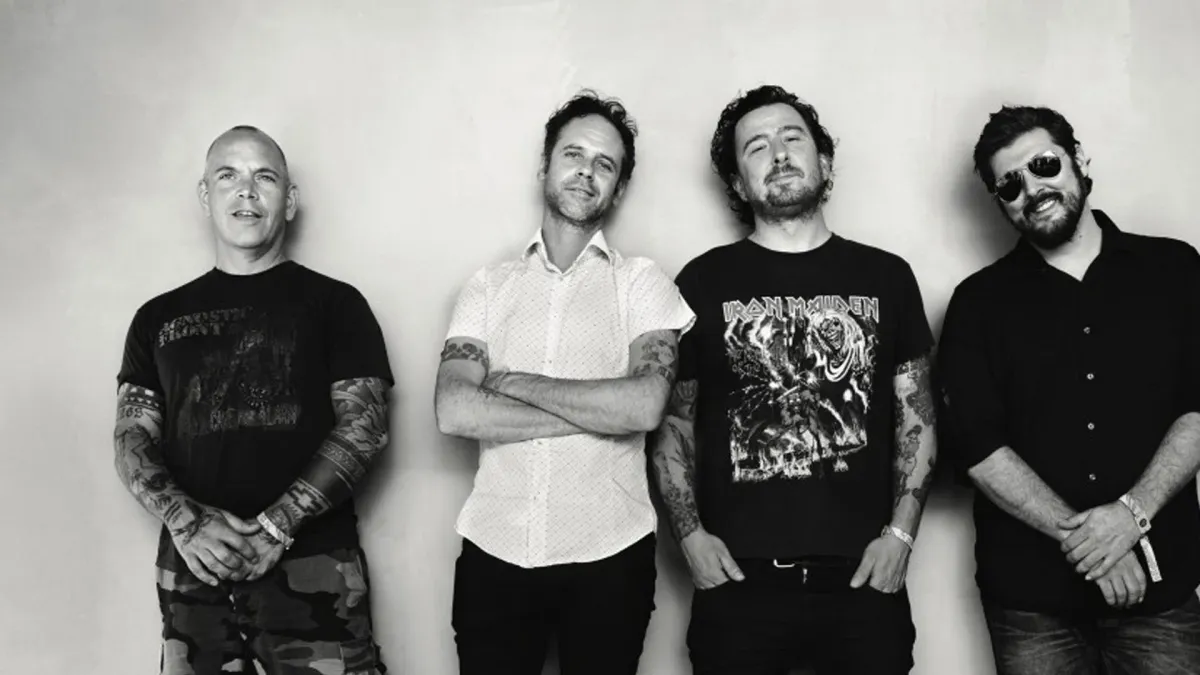 The Bouncing Souls, Lagwagon, Dillinger Four, Spraynard, Crazy & the Brains, H2O in Asbury Park