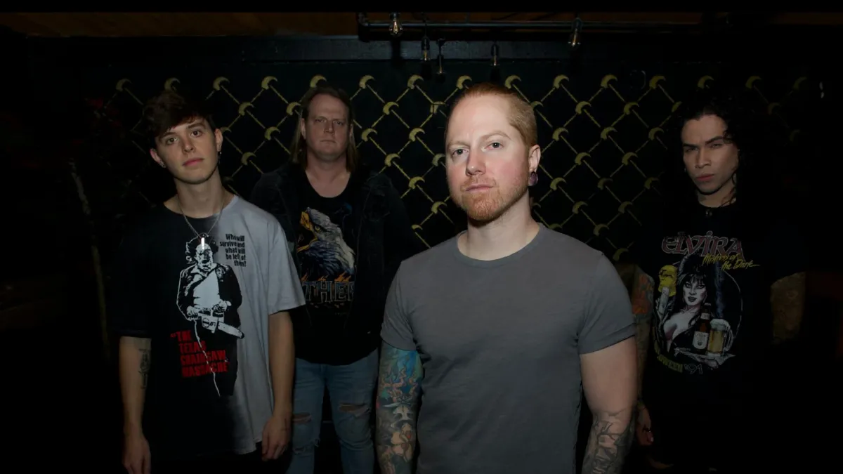 A Skylit Drive, Softspoken in Iowa City