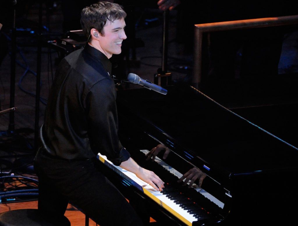 Toronto Symphony Orchestra - The Billy Joel Songbook at Roy Thomson Hall