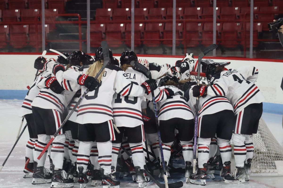 Sacred Heart Pioneers at Northeastern Huskies Womens Basketball