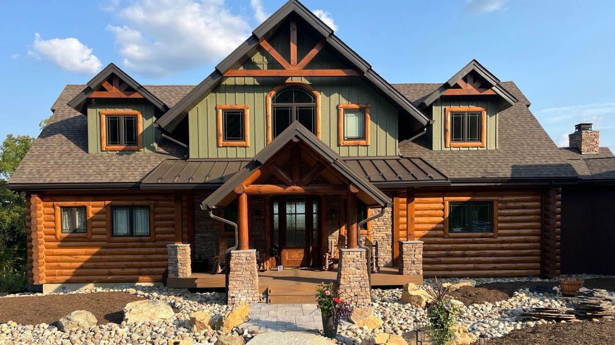 Custom Home Showcase - The Pine Mountain Retreat \ud83c\udf32