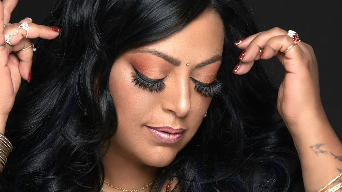 LA INDIA in Elizabeth