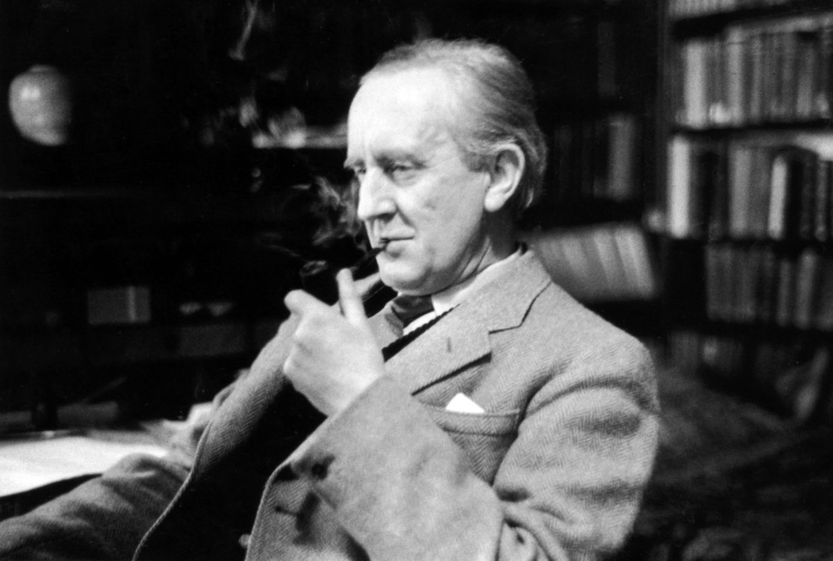 J. R. R. Tolkien \u2013 p\u0159\u00edb\u011bh spisovatele, kter\u00fd vdechnul \u017eivot St\u0159edozemi