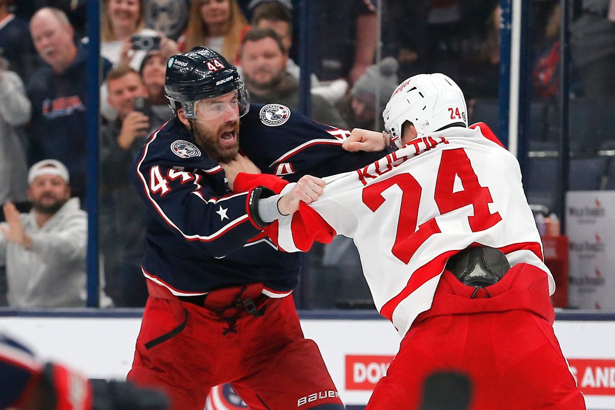 Columbus Blue Jackets at Detroit Red Wings