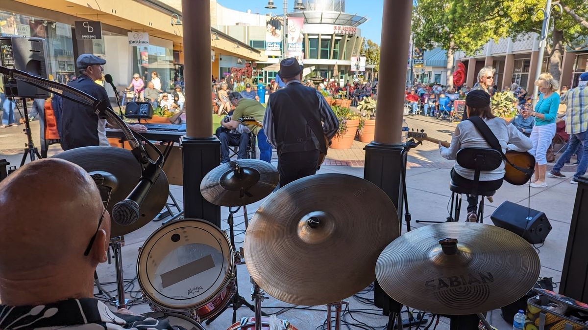 Grossmont Center Flag Day Concert